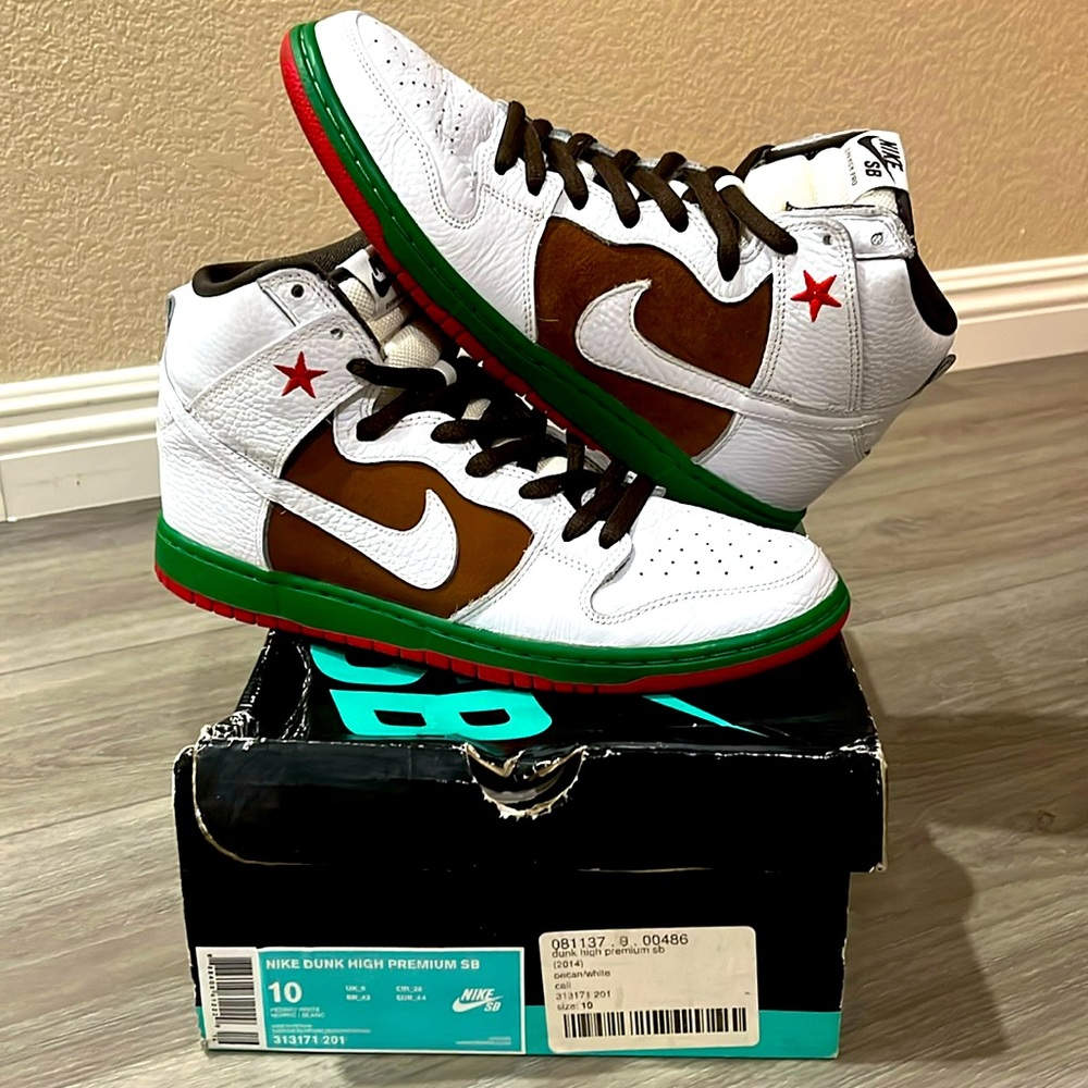 Nike dunk SB Cali high top. 9/10 condition. Worn twice.
